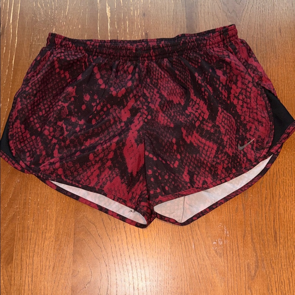 Nike Women's Maroon Snake-Print Athletic Shorts